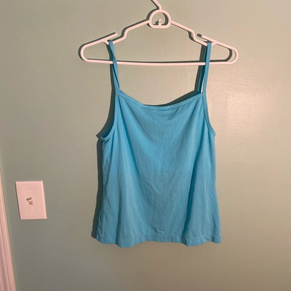 ☀️Women’s Danskin Workout Top☀️ - Picture 3 of 3